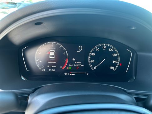 Used 2023 Honda Civic Sport image 17