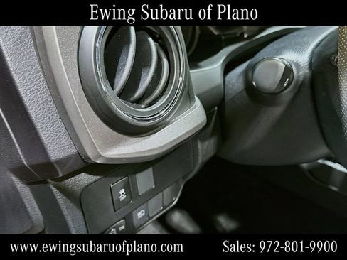 Used 2021 Toyota Tacoma SR5 RWD image 10
