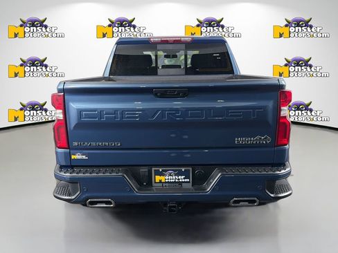 Used 2024 Chevrolet Silverado 1500 High Country w/ Z71 Off-Road Package AWD/4WD image 6