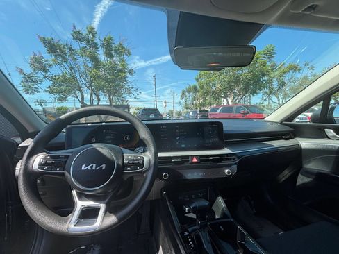 Used 2025 Kia K5 LXS FWD image 34