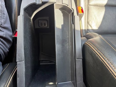 Certified 2022 GMC Terrain AT4 w/ Infotainment Package II AWD/4WD image 33