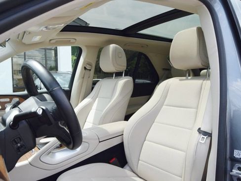 Used 2023 Mercedes-Benz GLE 350 4MATIC image 21
