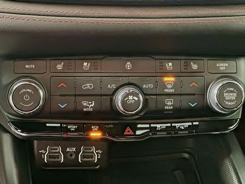 Used 2022 Dodge Durango R/T image 21