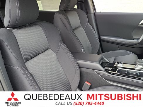 New 2026 Mitsubishi Outlander ES FWD image 32