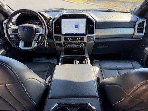 Used 2022 Ford F450 Lariat w/ FX4 Off-Road Package image 18