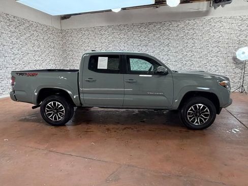 Used 2023 Toyota Tacoma TRD Sport AWD/4WD image 6