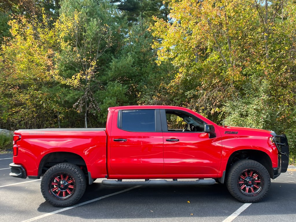Used 2021 Chevrolet Silverado 1500 LT Trail Boss w/ Bed Protection Package AWD/4WD image 7