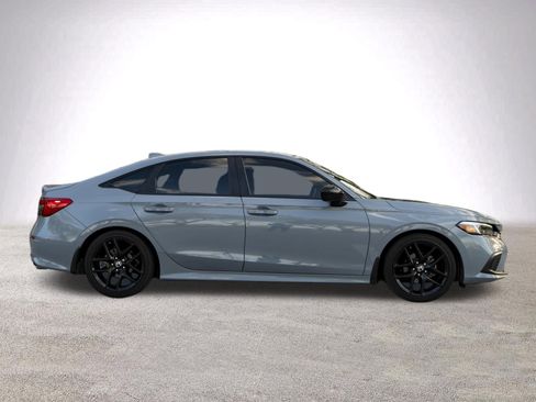 Used 2024 Honda Civic Sport image 10