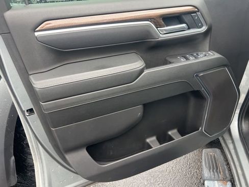 Used 2025 Chevrolet Silverado 3500 LT w/ All Star Edition image 13