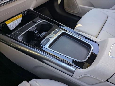 Certified 2026 Mercedes-Benz GLA 250 image 12