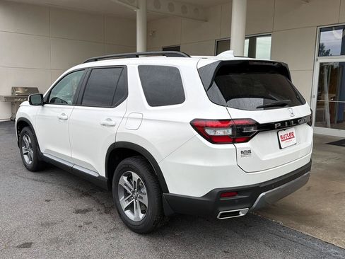 New 2026 Honda Pilot EX-L image 4