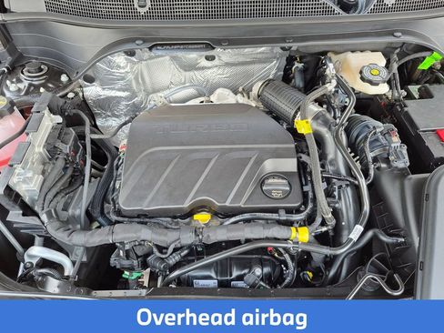 Used 2026 Chevrolet Trax LS w/ LS Convenience Package FWD image 14