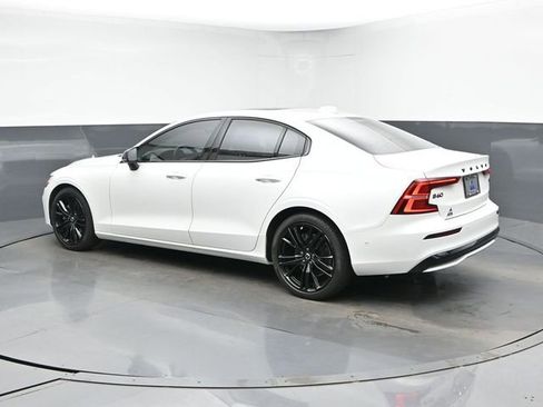 Used 2024 Volvo S60 B5 Plus w/ Climate Package FWD image 7