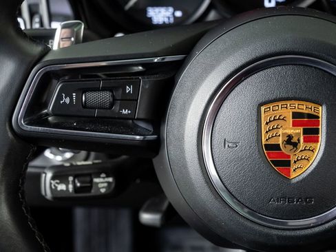 Certified 2023 Porsche Macan Turbo image 10