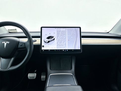 Used 2022 Tesla Model Y Performance AWD/4WD image 4