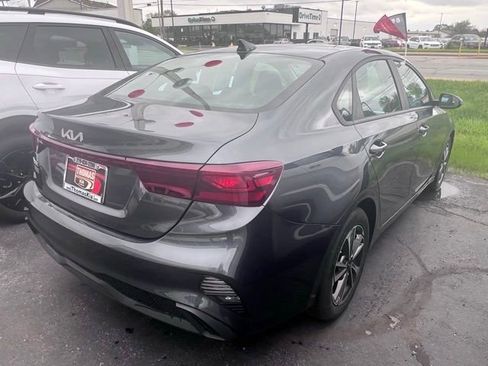 Certified 2023 Kia Forte LXS w/ LXS Technology Package FWD image 9