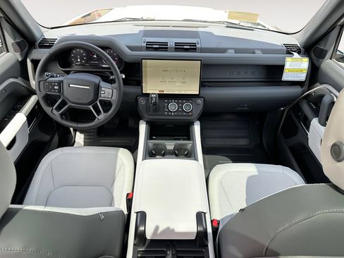New 2026 Land Rover Defender 110 X-Dynamic SE AWD/4WD image 10