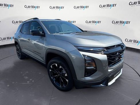 New 2026 Chevrolet Equinox RS w/ Convenience Package III FWD image 7