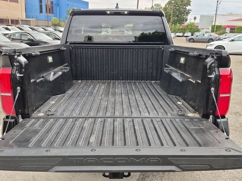 Used 2026 Toyota Tacoma SR5 RWD image 29