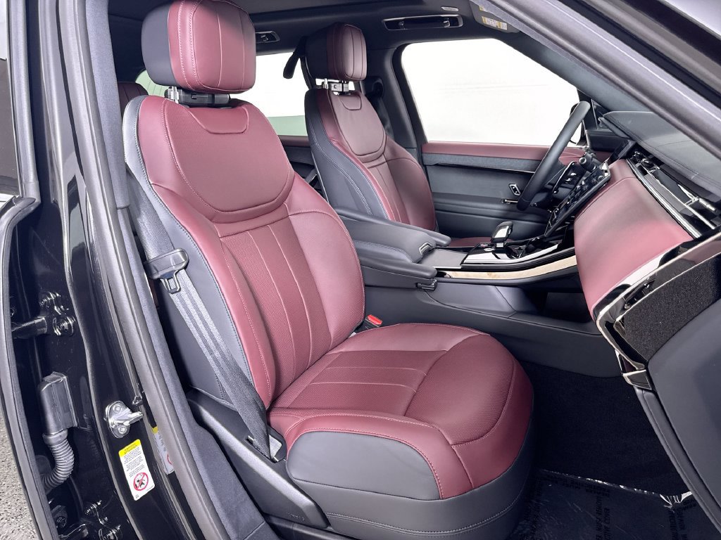 New 2027 Land Rover Range Rover Sport Dynamic SE AWD/4WD image 22