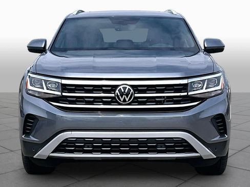 Used 2023 Volkswagen Atlas Cross Sport SE FWD image 4