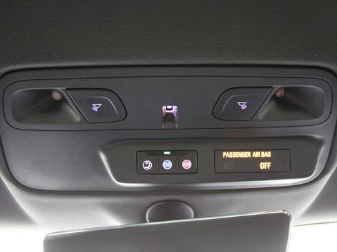 Used 2024 Chevrolet Camaro LT image 24