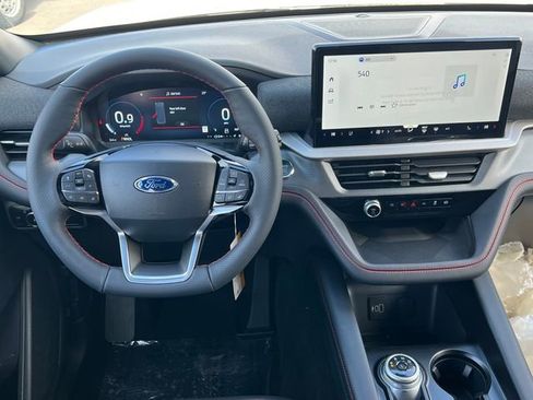 New 2026 Ford Explorer ST-Line image 13