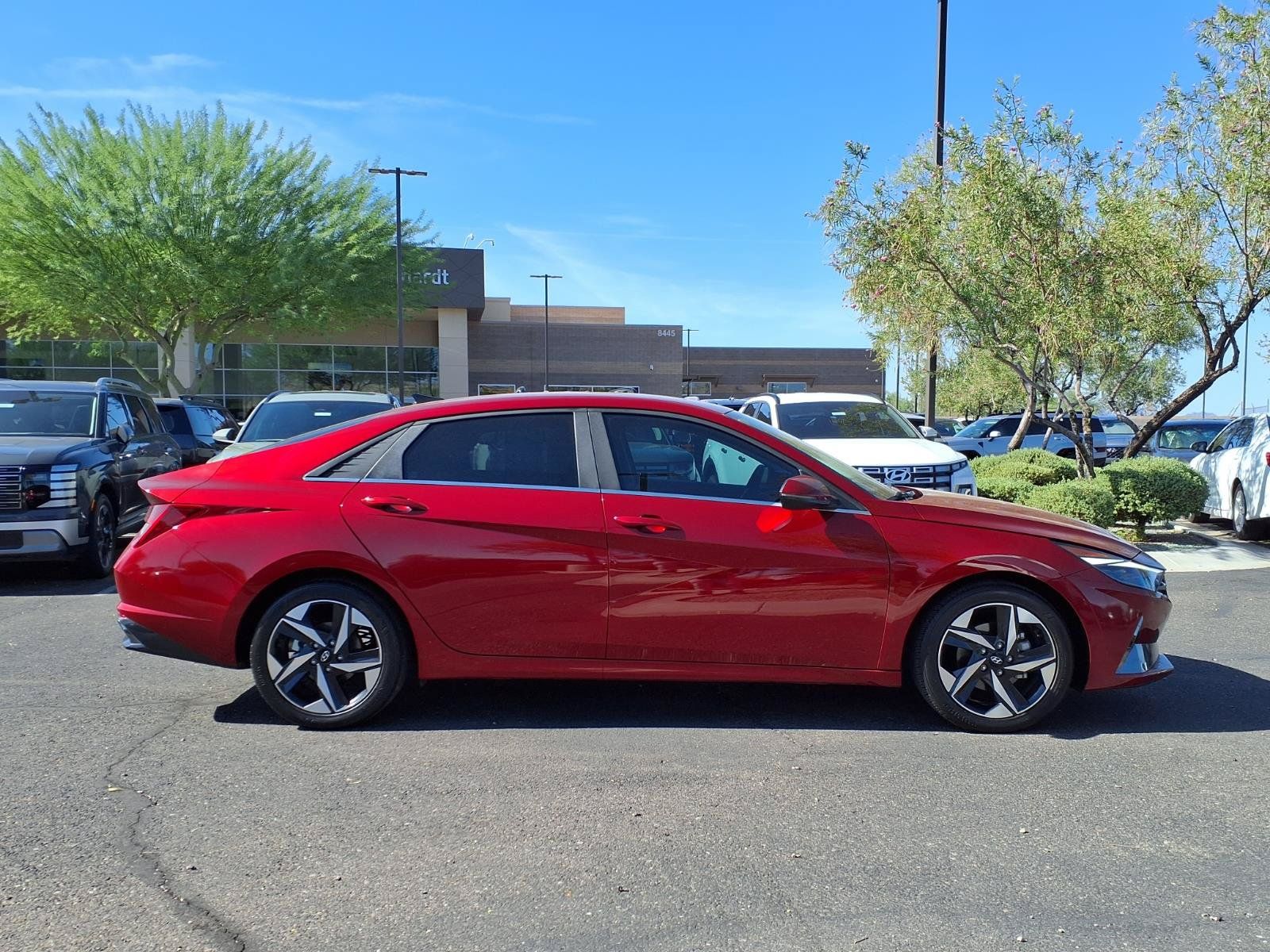 Certified 2023 Hyundai Elantra Limited FWD image 7
