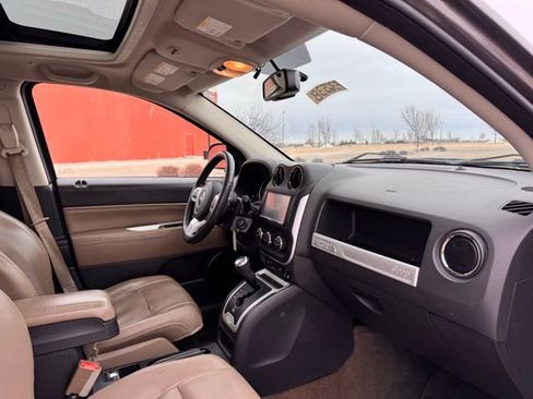 Used 2016 Jeep Compass High Altitude image 22