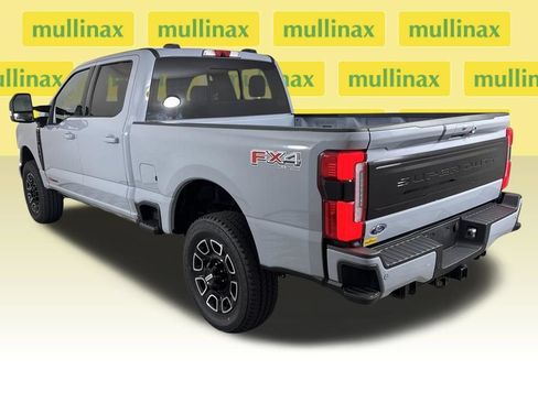 New 2026 Ford F250 Platinum AWD/4WD image 4