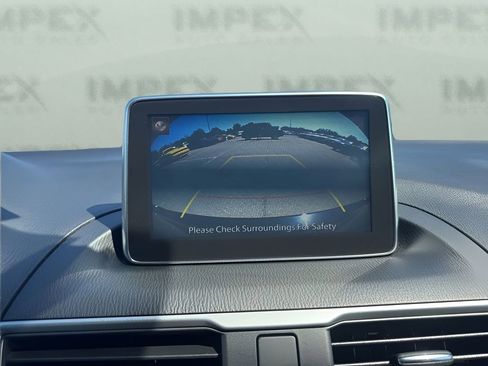 Used 2016 MAZDA MAZDA3 i Sport w/ Preferred Equipment Package FWD image 17