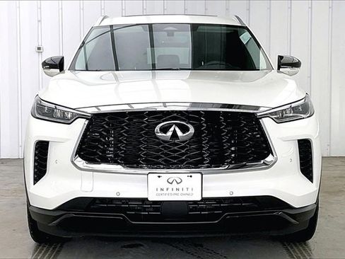 Used 2023 INFINITI QX60 Luxe image 3