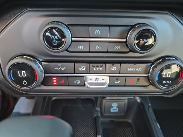 Used 2025 Ford Bronco Big Bend AWD/4WD image 17