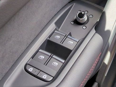 Used 2024 Audi SQ5 Premium Plus AWD/4WD image 22