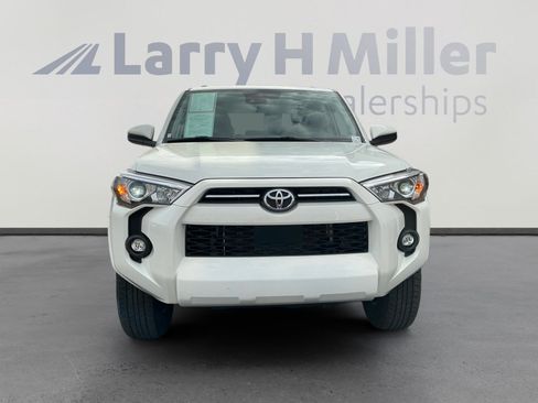 Certified 2024 Toyota 4Runner SR5 image 8