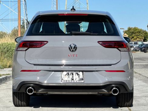 New 2026 Volkswagen GTI SE FWD image 5