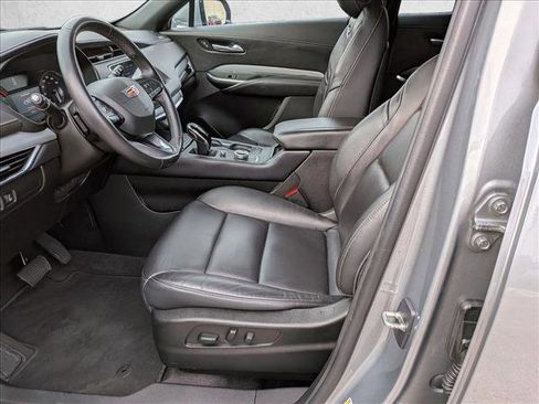Used 2023 Cadillac XT4 Premium Luxury image 15