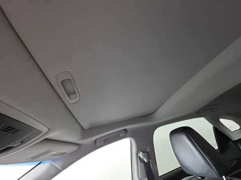 Used 2018 Lexus RX 450h AWD w/ Premium Package image 31