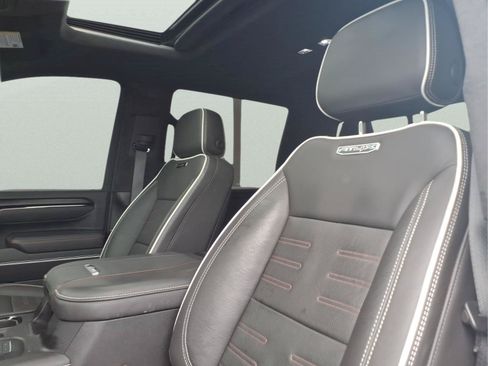 Certified 2025 GMC Sierra 2500 AT4X AWD/4WD image 18