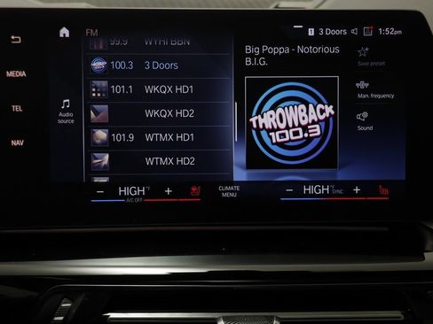 Certified 2023 BMW X1 xDrive28i w/ Premium Package image 9