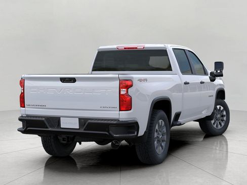 New 2026 Chevrolet Silverado 2500 Custom w/ Custom Value Package AWD/4WD image 4