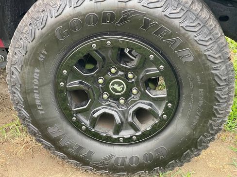 Used 2021 Ford Bronco First Edition AWD/4WD image 25
