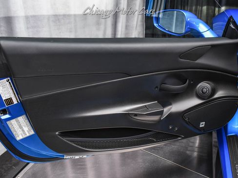 Used 2020 Ferrari 488 Pista Coupe RWD image 27