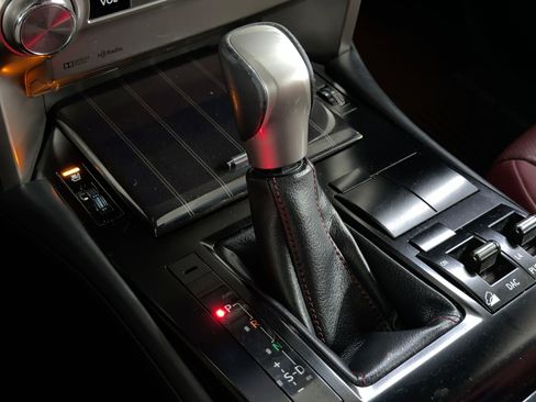 Used 2021 Lexus GX 460 Premium w/ Premium Package image 18