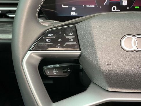 New 2025 Audi Q5 2.0T Premium Plus image 36