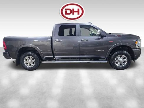 Used 2022 RAM 2500 Laramie AWD/4WD image 2