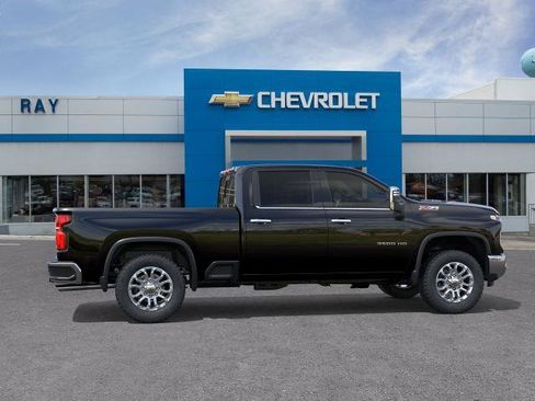 New 2026 Chevrolet Silverado 3500 LTZ w/ LTZ Plus Package AWD/4WD image 5