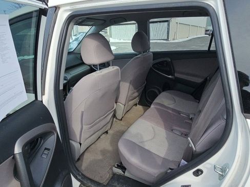 Used 2007 Toyota RAV4 4WD image 12
