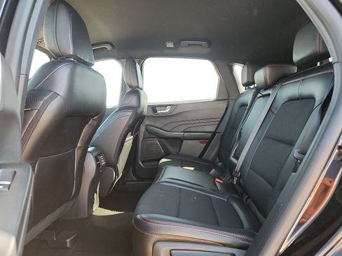 Used 2025 Ford Escape ST-Line AWD/4WD image 9