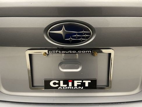 Used 2018 Subaru Impreza 2.0i Premium w/ Eyesight & BSD & Rcta AWD/4WD image 22